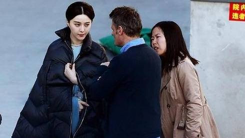 Phạm Băng Băng lộ mặt không photoshop ở phim trường Ảnh 2