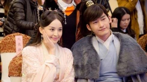 Những cặp sao Hoa ngữ vừa công khai yêu nhau đã bị 'ném đá' Ảnh 2