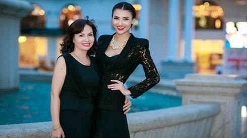 Chân dài nổi loạn Hồng Quế bỗng 'ngoan hiền' nhờ… mẹ Ảnh 2