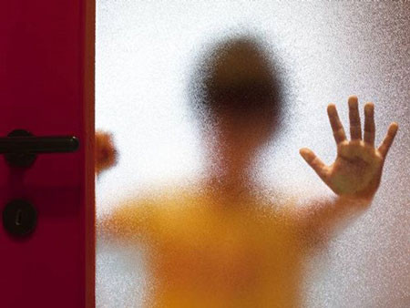 Bí ẩn căn nhà gắn kín camera của kẻ lạm dụng trẻ em Ảnh 2