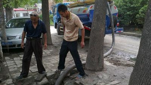 'Tôi đi hút hầm cầu' - Nhật kí nghề 'chẳng ai muốn làm' của chàng trai 24 tuổi Ảnh 2