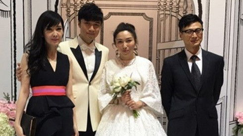 Những đám cưới dồn dập của sao Hoa ngữ dịp cuối năm Ảnh 2