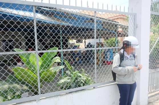 Thừa nhận gây tai nạn cho vợ, chồng tiếp tục đuổi con gái ra khỏi nhà Ảnh 2