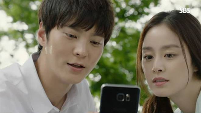 Top quảng cáo lố bịch nhất năm trong phim Hàn Ảnh 2