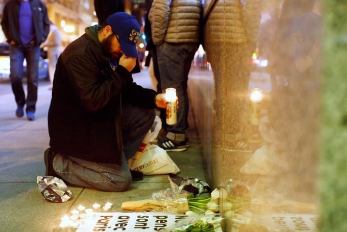 Cảm phục tình người Paris trong vụ tấn công đẫm máu Ảnh 2