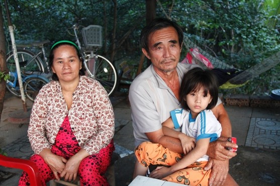 Cuộc sống 10 năm lênh đênh trên ghe của một gia đình giữa Sài Gòn hoa lệ Ảnh 2