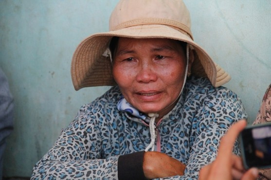 Ba mẹ con bị cắt cổ ở Long An: Nghi vấn giết người cướp của Ảnh 2