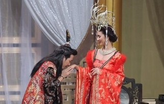 Chuyện tình Trường Giang - Nhã Phương bị Kim Tuyến 'trêu chọc' Ảnh 2