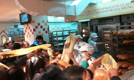 Người Việt không xếp hàng vì đã mất niềm tin vào sự công bằng Ảnh 2