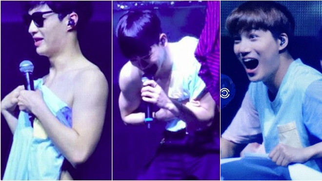 Fan phấn khích vì EXO ‘lộ hàng’ ngay trên sân khấu Ảnh 2
