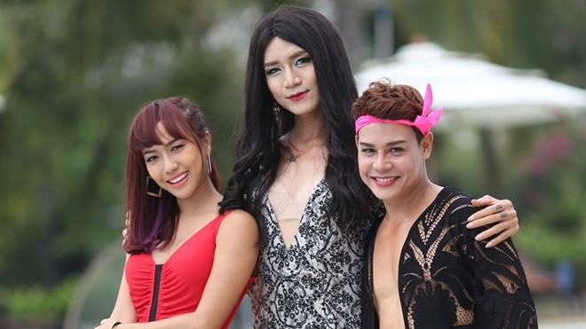 Dương Lâm xúi Diệu Nhi dằn mặt phóng viên bằng… chuối Ảnh 2