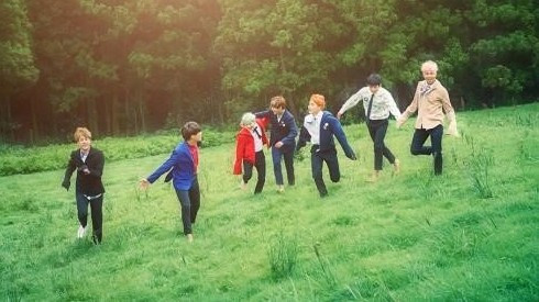 Fan Kpop tranh cãi nghi vấn Big Bang bị đàn em đạo nhái Ảnh 2