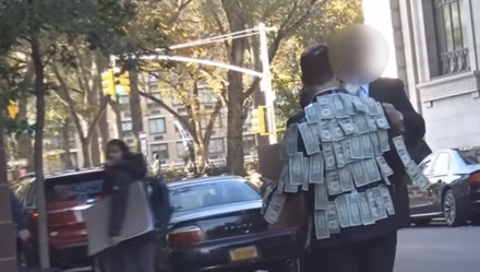 Giật mình trước clip đo lòng tham của người giàu - nghèo Ảnh 2