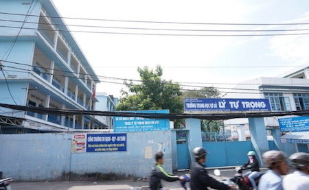 Bị mẹ mắng trước mặt bạn, nam sinh lớp 9 nhảy lầu tự tử Ảnh 2