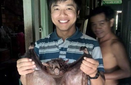 Cán bộ khoe chồn bay trên Facebook: 'Công an cũng bó tay' Ảnh 2