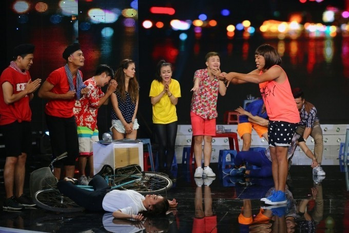 Nam Thư gặp tai nạn tóe máu trên sân khấu Ảnh 2