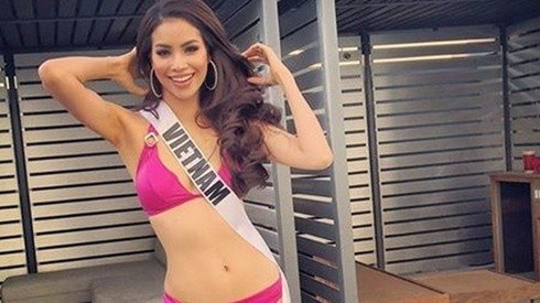 Phạm Hương gợi cảm với bikini ngay khi vừa đến Mỹ Ảnh 2