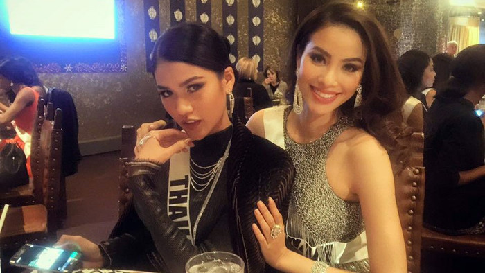 Clip: Phạm Hương khoe dáng bốc lửa trước phần thi tài năng Ảnh 2