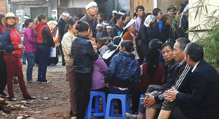 Trộm đột nhập đâm chết 2 bố con: Nghi can và nạn nhân từng là bạn Ảnh 2