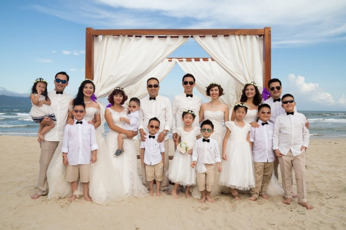 Bộ ảnh cưới dễ thương của bốn chàng rể là bạn thân hơn hai thập kỷ Ảnh 2