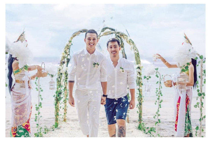 Bộ ảnh cưới siêu lãng mạn và câu chuyện ngôn tình của cặp đôi đồng tính Việt Ảnh 2