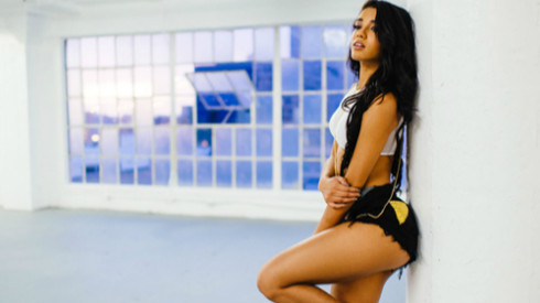 Học 'người tình Justin Bieber' để có vòng 3 siêu sexy Ảnh 2