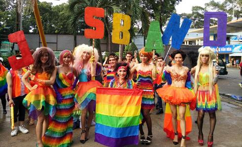 2015: Một năm 'bùng cháy' của cộng đồng chuyển giới Việt Nam Ảnh 2