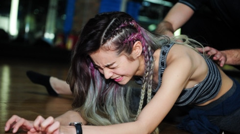 MLee 'vật vã' với màn ép dẻo cho 'Bước nhảy hoàn vũ' Ảnh 2