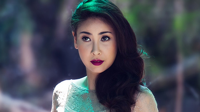 Hoa hậu giàu nhất VN: Bố ruột quay lưng, ăn cơm với nước lã! Ảnh 2