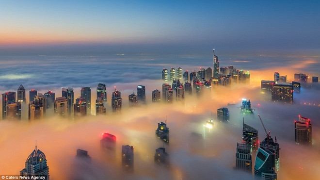 Dubai tráng lệ trong lớp sương mù huyền ảo Ảnh 2
