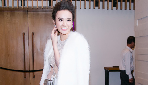 Angela Phương Trinh hút mắt với váy xuyên thấu trong tiệc cuối năm Ảnh 2