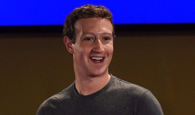 Bất ngờ trước cách Mark Zuckerberg đáp trả lại 'fan bà ngoại' Ảnh 2