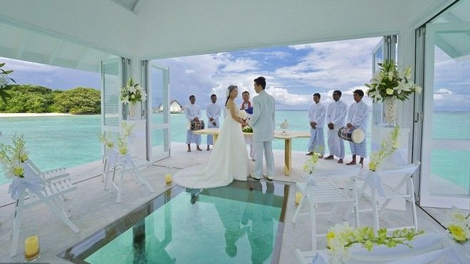 Với các cặp đôi, Maldives giờ đây đã không chỉ là thiên đường du lịch Ảnh 2