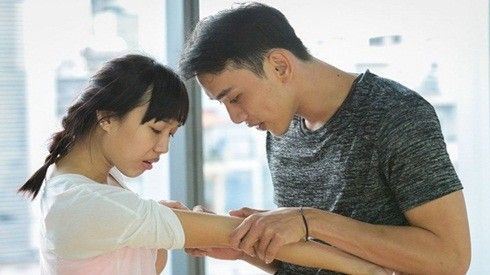 Thuận Nguyễn chăm sóc Diệu Nhi trên sàn tập Bước nhảy Hoàn vũ Ảnh 2