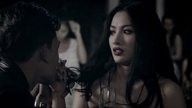 Nóng bỏng và ghê rợn với 'Ám ảnh' của Yaya Trương Nhi Ảnh 2