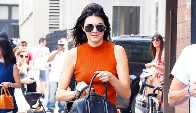 Phối ankle boots chuẩn như Kendall Jenner Ảnh 2
