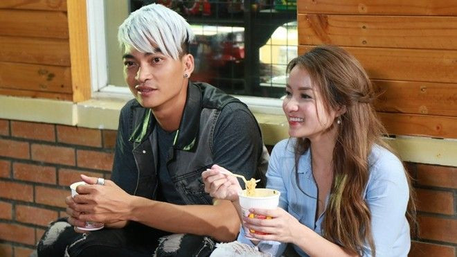 Thủy Top xấu hổ khi xem phim mình đóng Ảnh 2