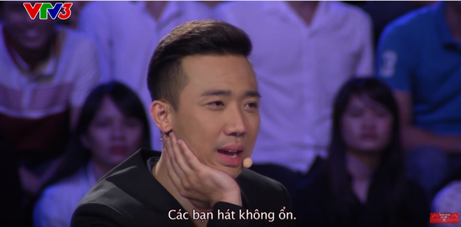 Clip: Trấn Thành trổ tài nói tiếng Anh như gió trên sóng truyền hình Ảnh 2