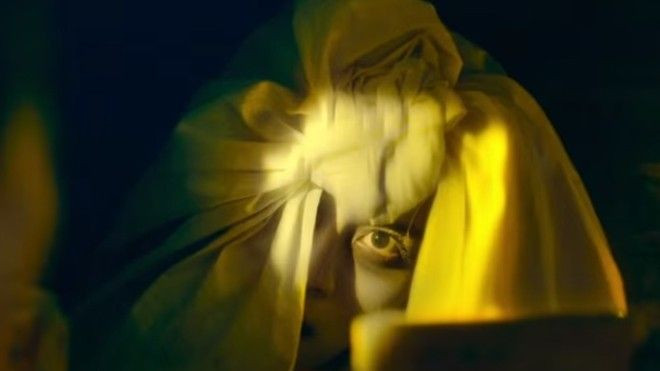 Tiền bối tôi là ma: câu chuyện tình yêu giữa hai bờ âm - dương Ảnh 2