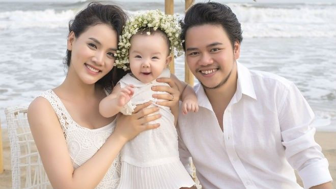 Trang Nhung khoe bộ ảnh hạnh phúc cùng gia đình nhỏ Ảnh 2