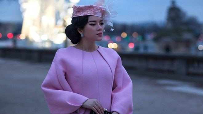 Lý Nhã Kỳ khoe phong cách haute couture ở trời Tây Ảnh 2