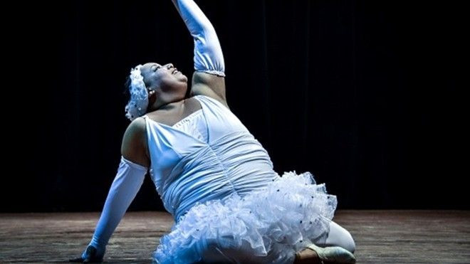Thán phục niềm say mê múa ballet của các cô nàng ngoại cỡ Ảnh 2