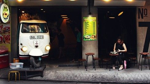 Những quán xá 'đội lốt' xe cổ siêu đáng yêu ở Sài Gòn Ảnh 2