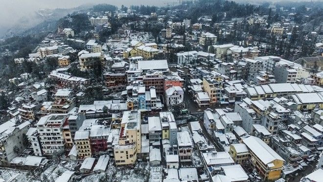 Chiêm ngưỡng Sapa trắng xóa tuyết từ trên cao Ảnh 2