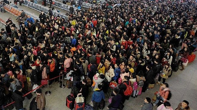 Loạt ảnh: Trung Quốc lập kỷ lục thế giới với 3 tỷ lượt người về quê ăn Tết Ảnh 2