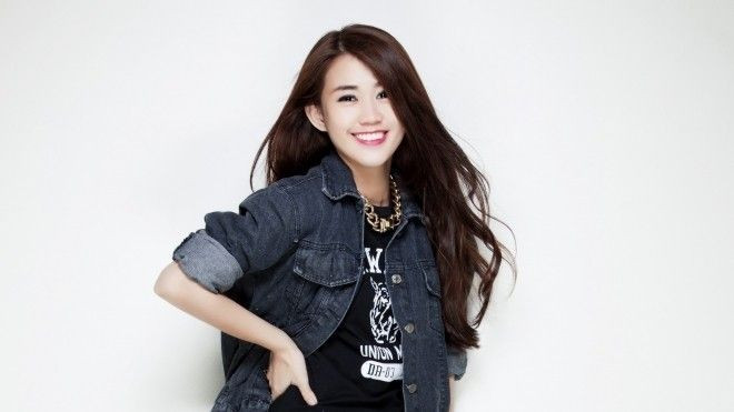 Hot girl Ngọc Thảo gợi ý 3 set đồ dạo phố cực chuẩn Ảnh 2