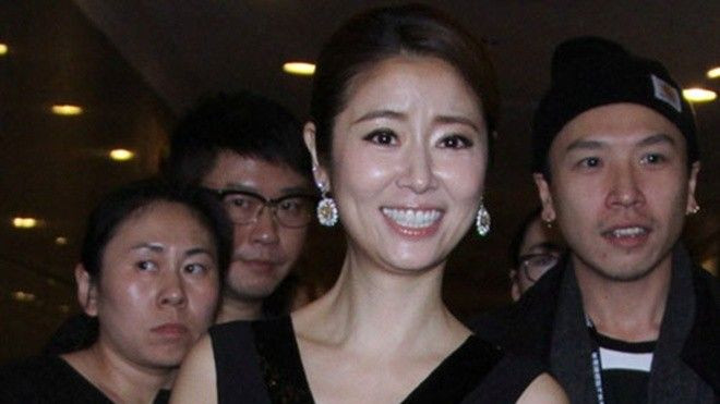 Lâm Tâm Như hở bạo không ngại vòng một khiêm tốn Ảnh 2