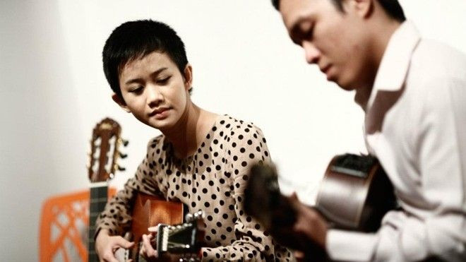 Khi Lê Cát Trọng Lý làm tour: Xin chỗ ăn, chỗ ở miễn phí! Ảnh 2