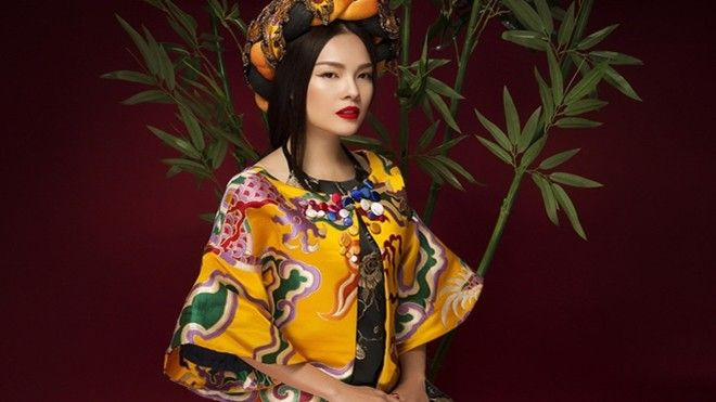 Dương Cẩm Lynh đẹp kiêu sa trong áo dài đón xuân Ảnh 2