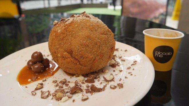 'Nóng lạnh' trước viên kem chiên Nutella khổng lồ nhất hành tinh Ảnh 2